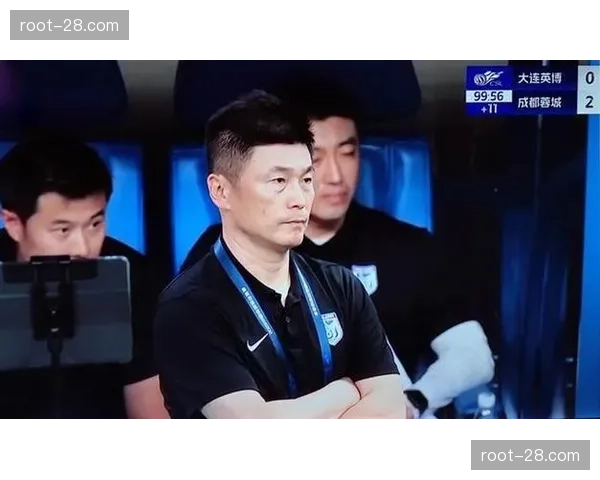 李国旭防反体系遭遇玉昆针对性破解，中场失控导致英博连胜终结